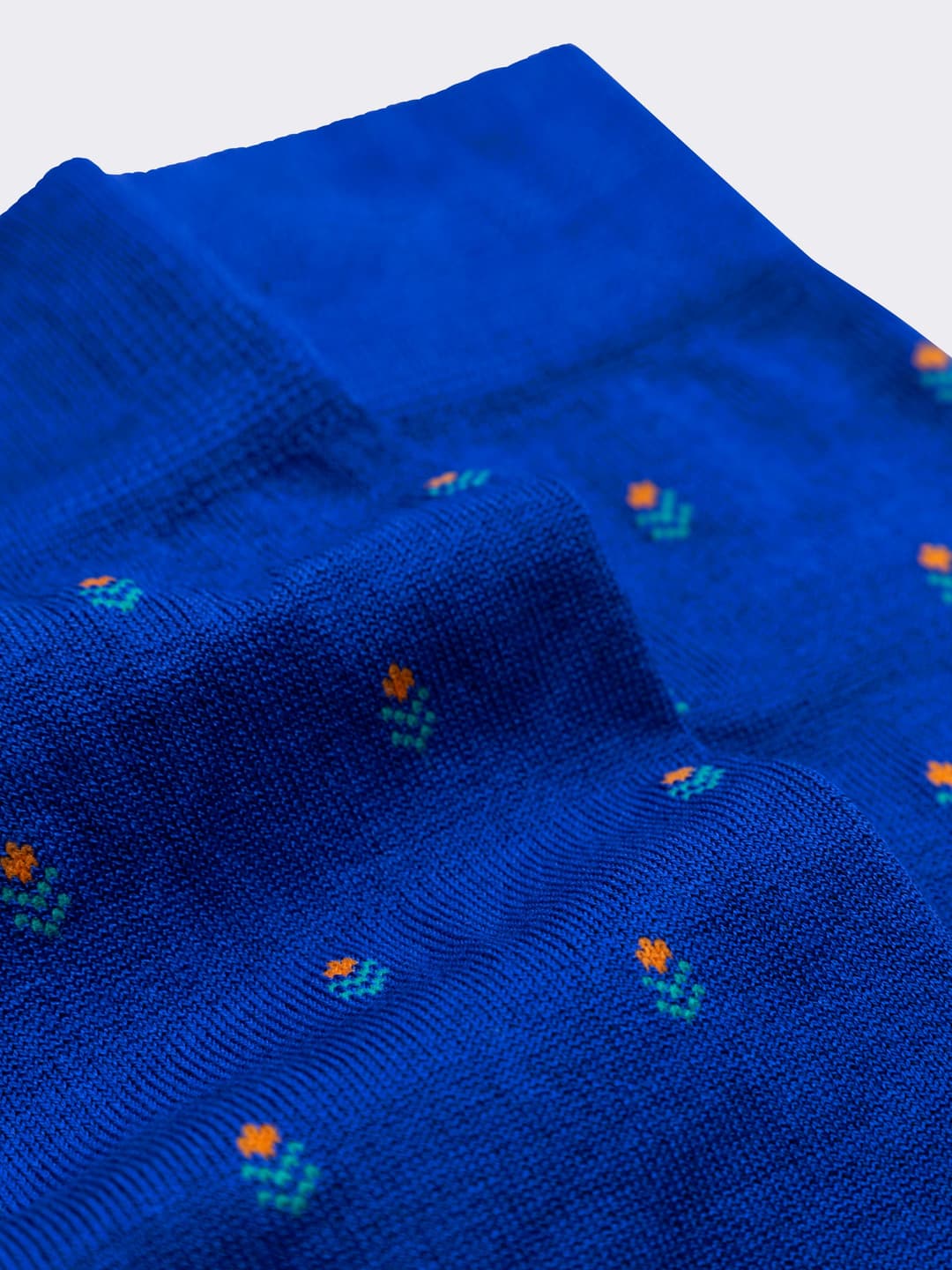 Long Socks in Cool Cotton with Floral Pattern